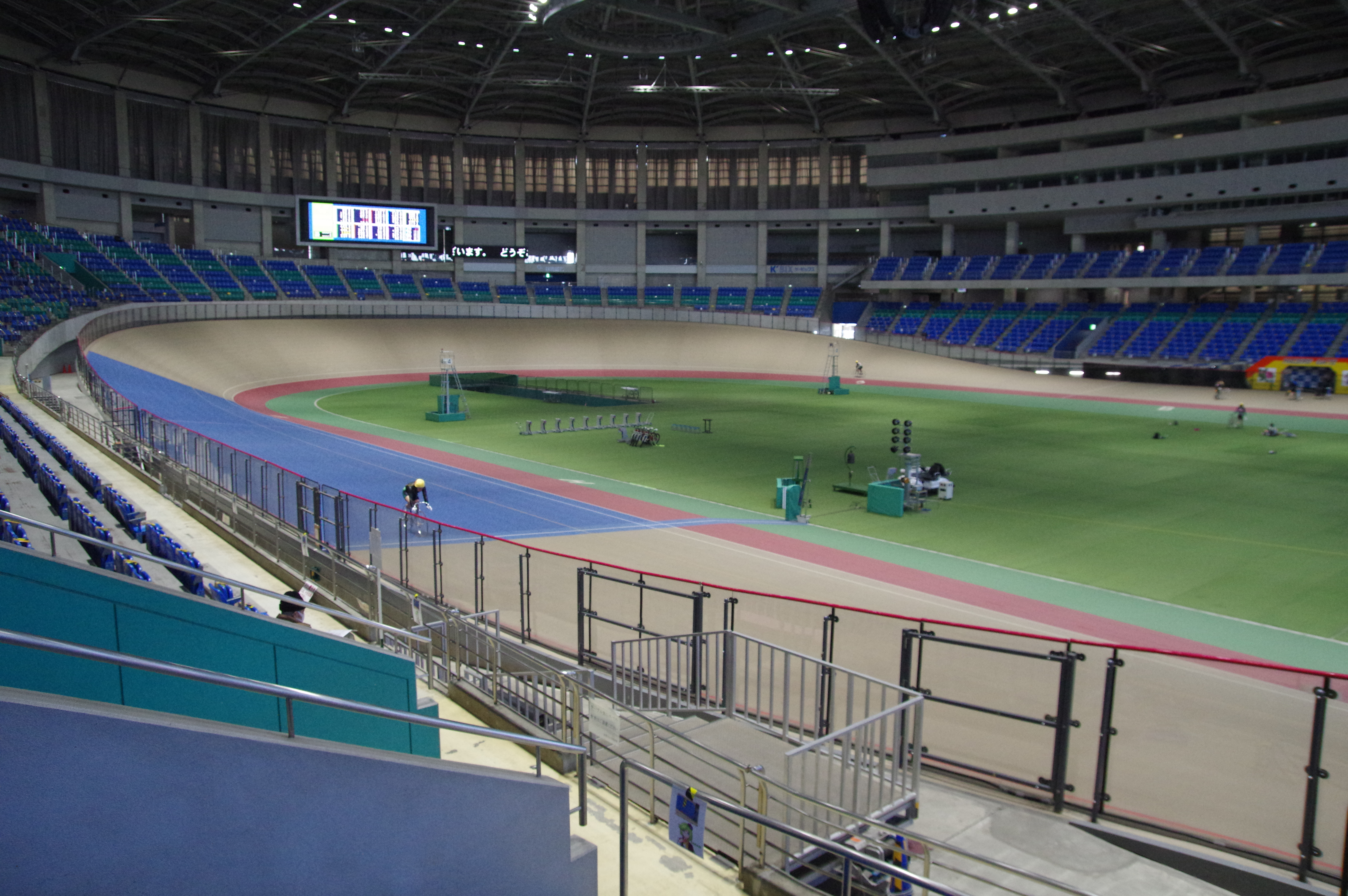 前橋競輪観客席