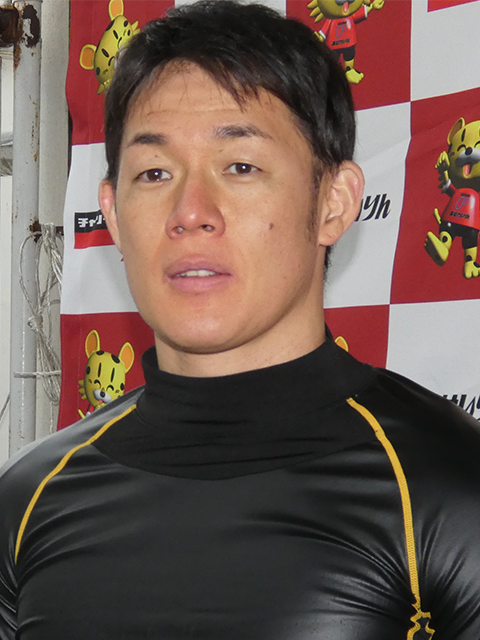 山田英明